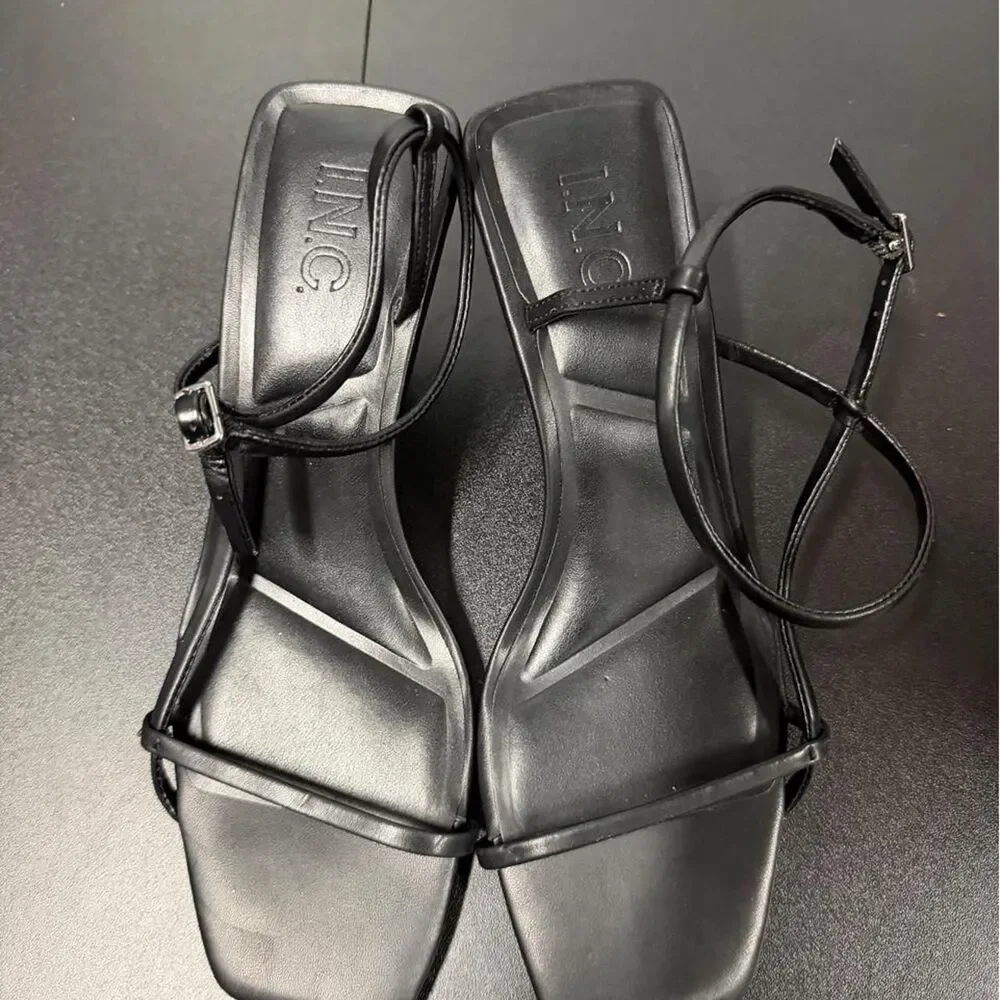 Women's Black Sandals